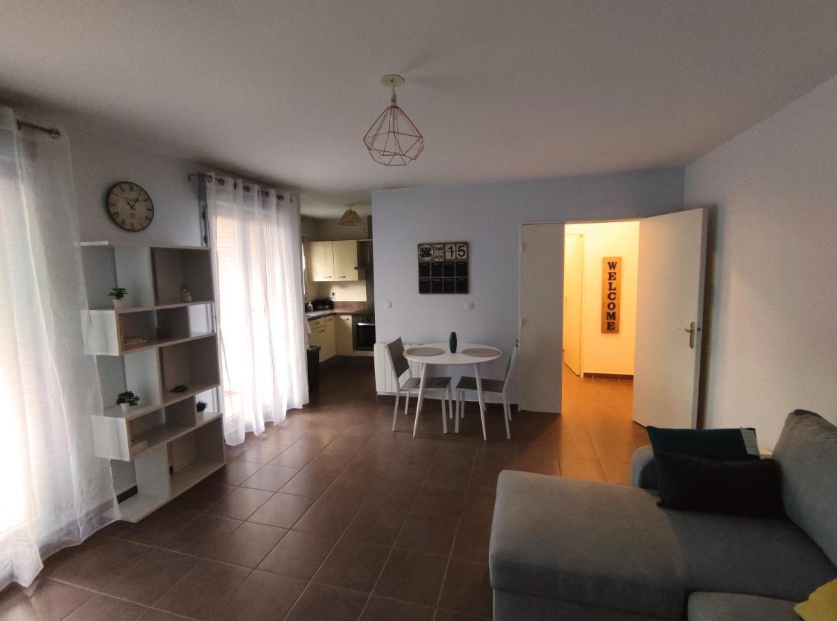 Appartement Avec Jardin Et Terrasse Pres De Paris Мант-ла-Жолі Екстер'єр фото