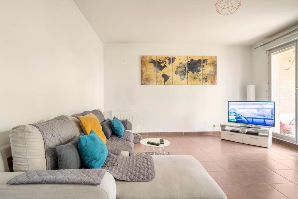 Appartement Avec Jardin Et Terrasse Pres De Paris Мант-ла-Жолі Екстер'єр фото